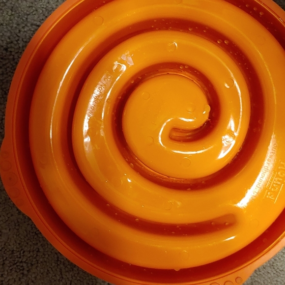 Outward Hound non skid slow feeder Dog bowl SALE NEW   NEVER USED SALE - Picture 3 of 4